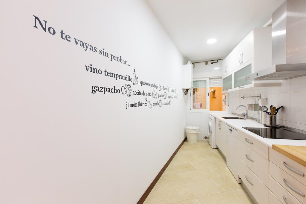 Book In Madrid- Puerta Del Sol Apartment Phòng bức ảnh